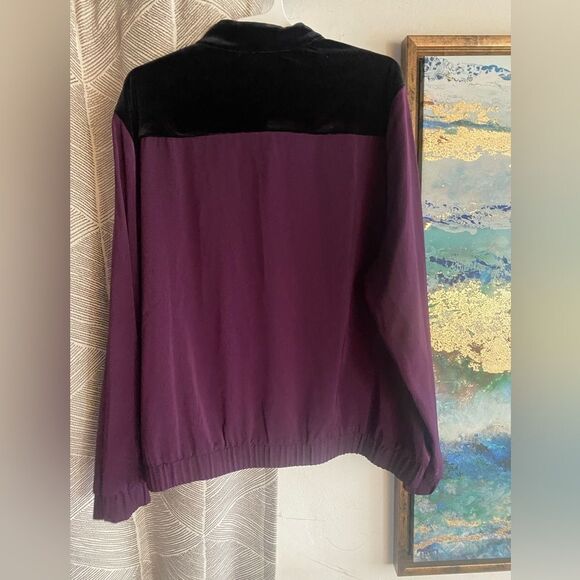 Susan Graver Artisan Bomber Jacket  Womens  Size 16 Peachskin Statement Button - Picture 2 of 16